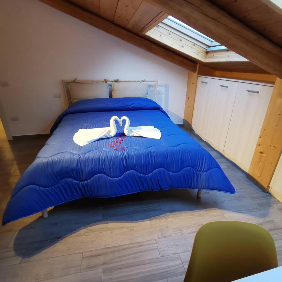 Cuore Partenopeo B&B เนเปิลส์ ภายนอก รูปภาพ