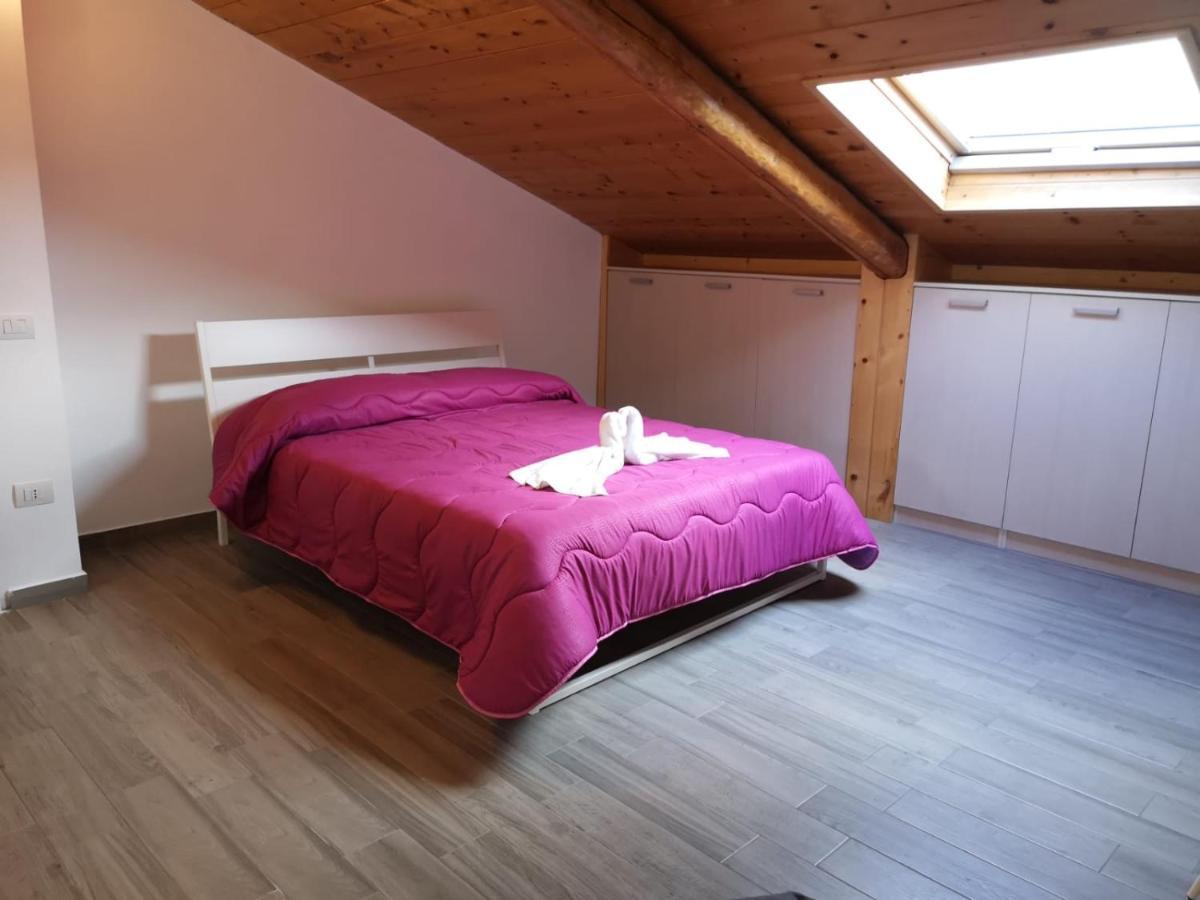 Cuore Partenopeo B&B เนเปิลส์ ภายนอก รูปภาพ