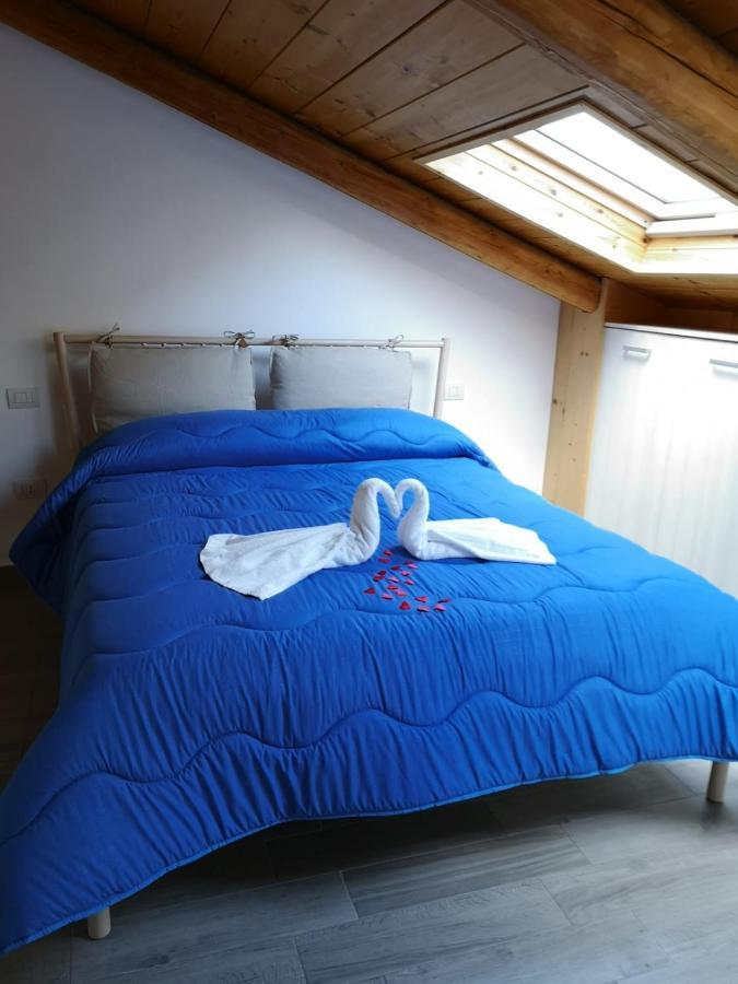 Cuore Partenopeo B&B เนเปิลส์ ภายนอก รูปภาพ