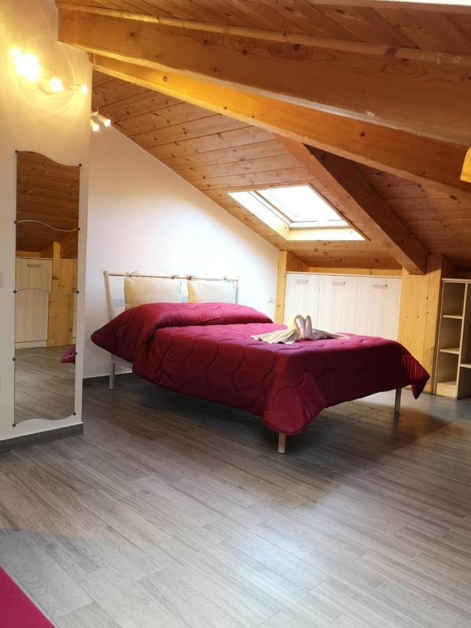 Cuore Partenopeo B&B เนเปิลส์ ภายนอก รูปภาพ